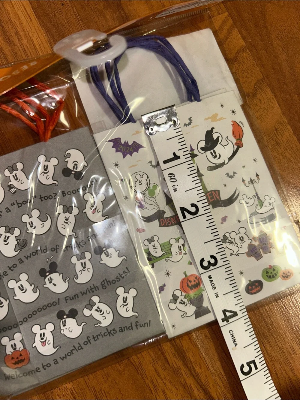 Disney Tokyo Disneyland Halloween Mickey Ghost 👻 Gift Bags and Tags